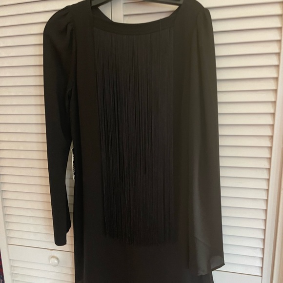 Perfect NYE LBD!! - Picture 3 of 7